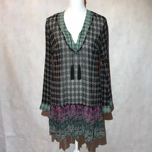 Bisou Bisou Michele Sheer Long Tunic Size